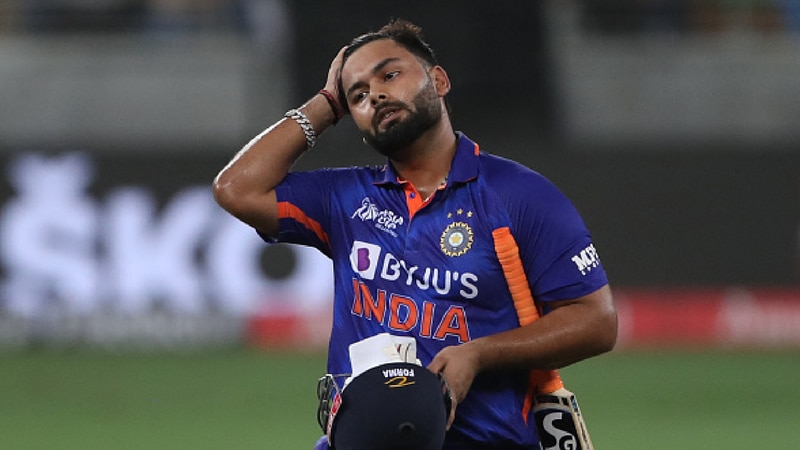 'he does not fit in number 4 or 5': ex-india opener voices concerns on rishabh pant's form, says best to leave him out